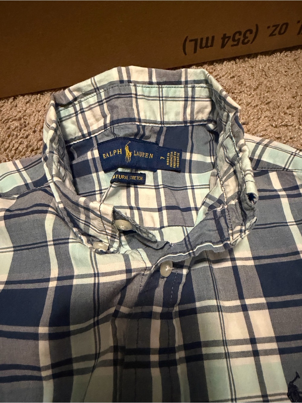 Bundle of 4 - 2 button down shirts and 2 jeans - Size 7 - Picture 3 of 11